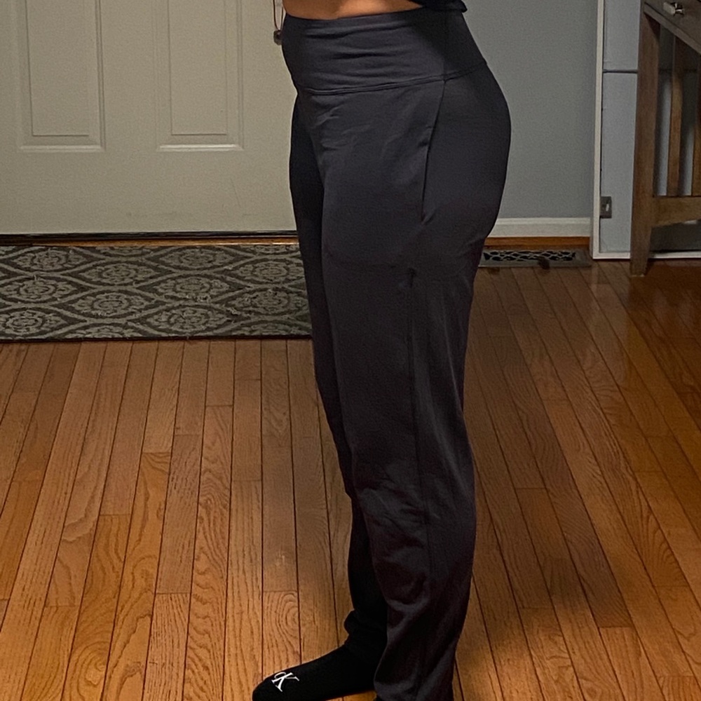 Lululemon Pants - Picture 4 of 5